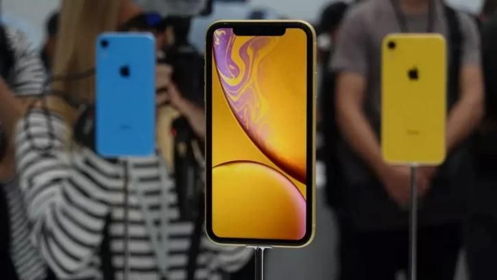 Apple планує знизити ціну на iPhone Xr Apple планує знизити ціну на iPhone Xr