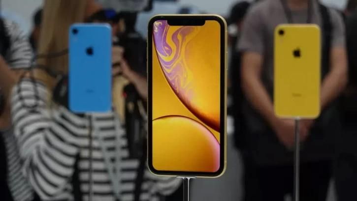 Apple планує знизити ціну на iPhone Xr