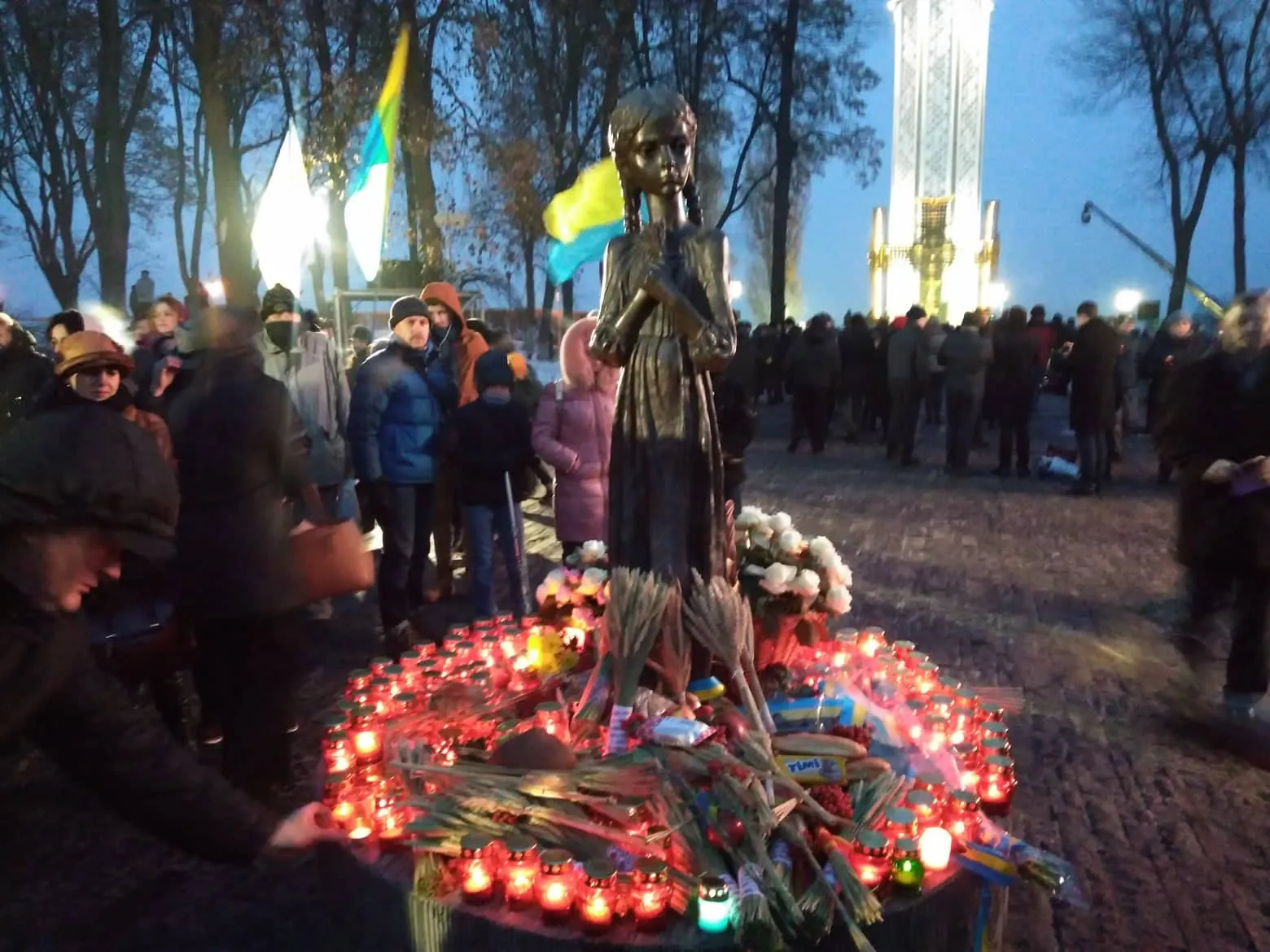 Вшанування пам'яті жертв Голодомору Вшанування пам'яті жертв Голодомору