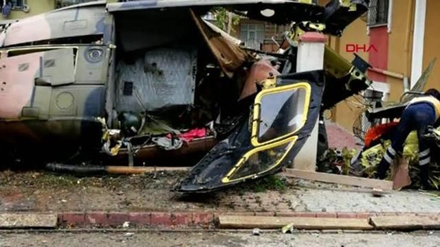 Військовий гелікоптер впав у житловому районі Стамбула, є загиблі: фото і відео місця катастрофи