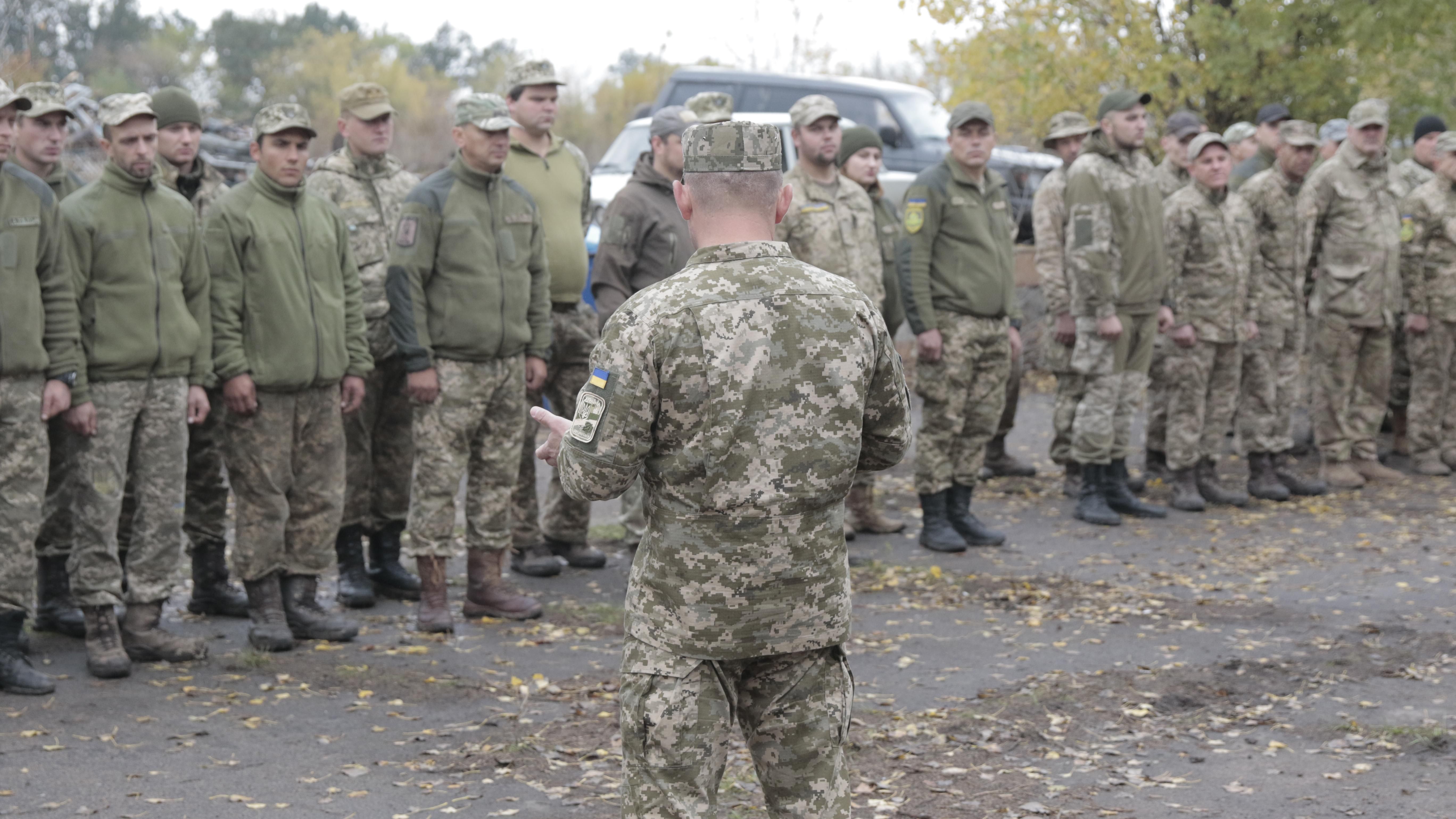 Що можуть змінити 30 днів воєнного стану в Україні: відповідь експерта