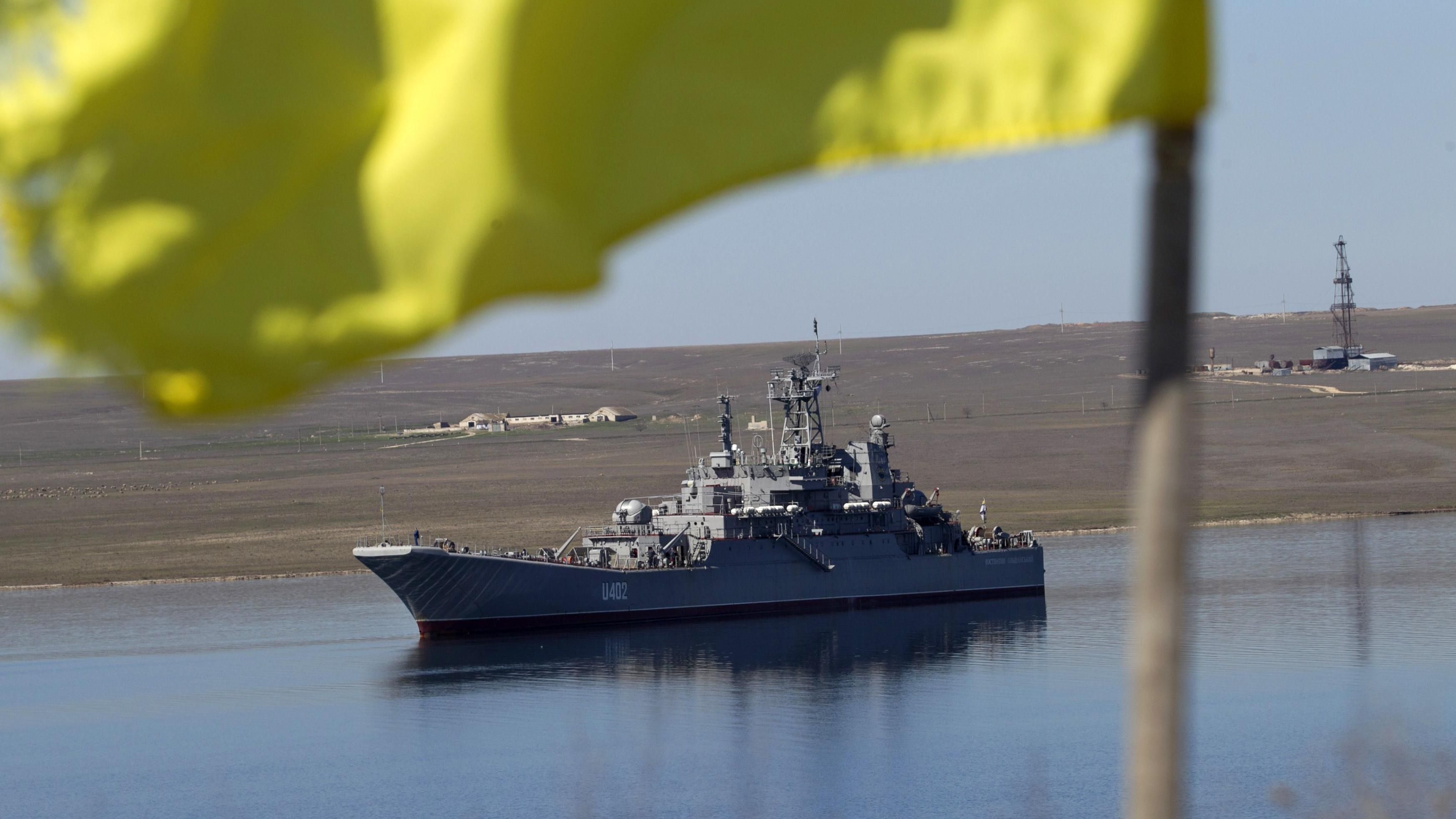 "За вами стоїть вся Україна": командувач ВМС Воронченко звернувся до захоплених у Азові моряків 