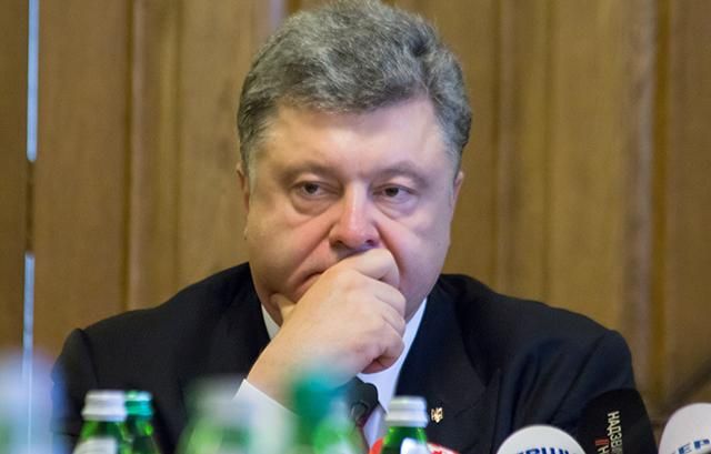 Порошенко не продлит действие военного положения после его завершения