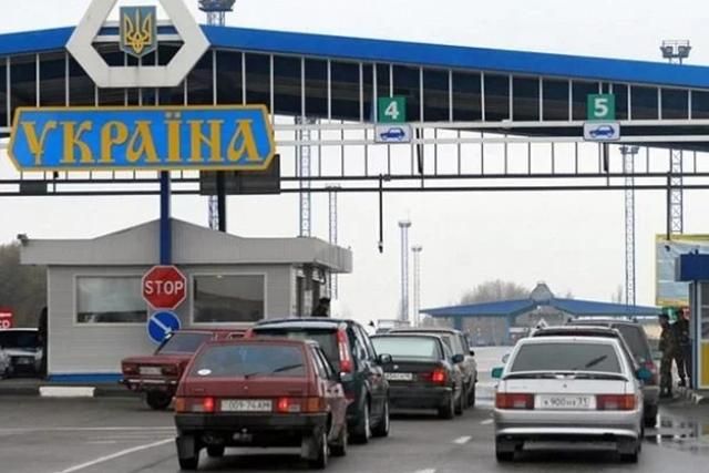Протести "євробляхерів": в Україні розблоковані всі кордони