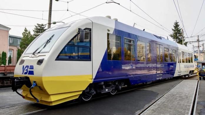 Як курсуватиме новий експрес до аеропорту "Бориспіль" у Києві: оприлюднили розклад Як курсуватиме новий експрес до аеропорту "Бориспіль" у Києві: оприлюднили розклад