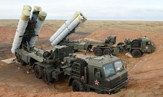 Россия разместила в Крыму зенитные ракетные комплексы "Триумф"
