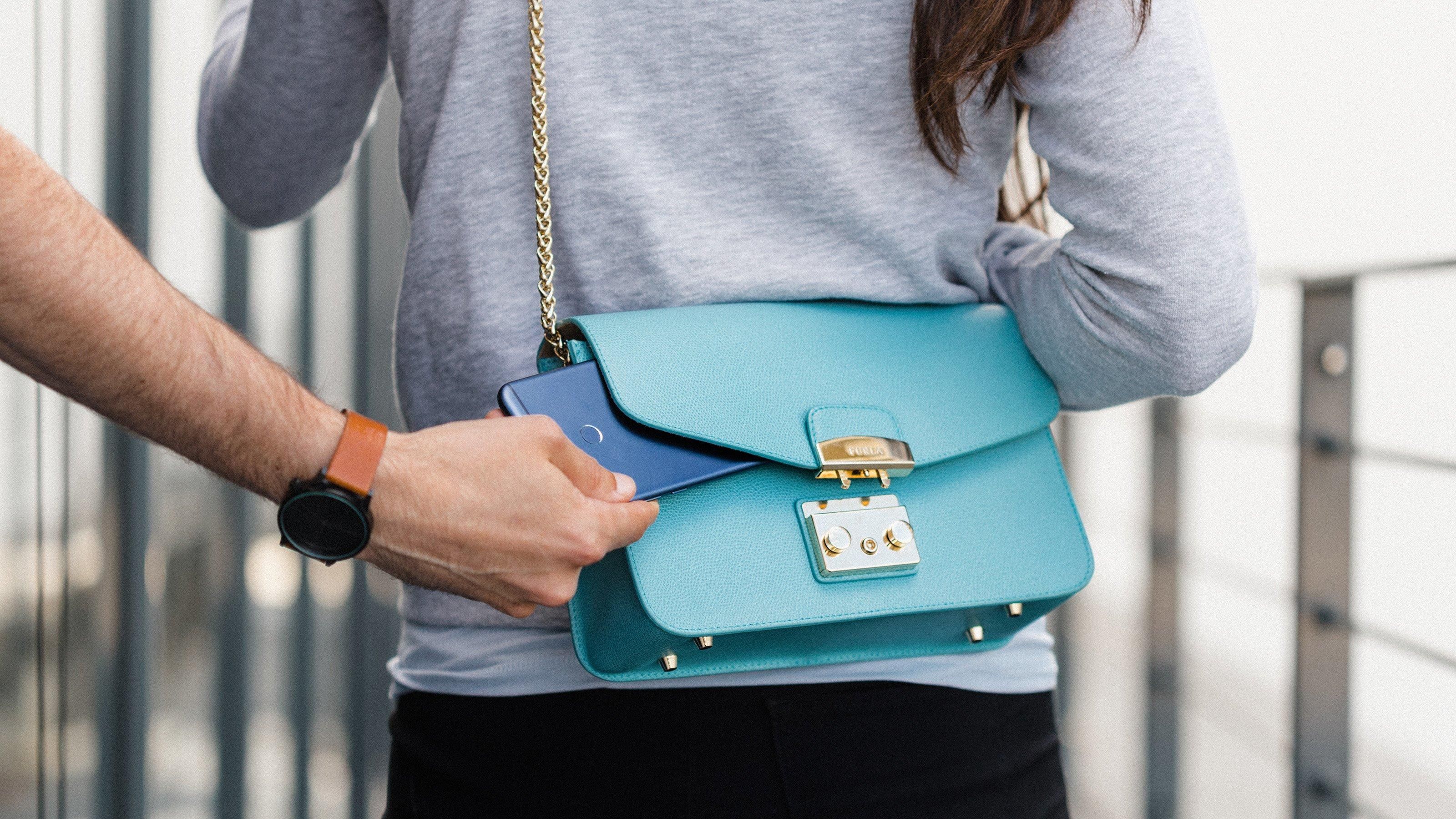 Якщо смартфон вкрали: 5 додатків, які стануть у нагоді Якщо смартфон вкрали: 5 додатків, які стануть у нагоді