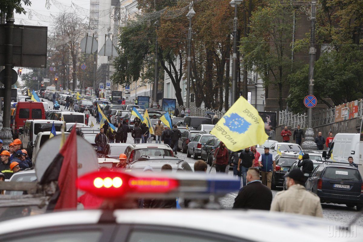 Сколько Украине стоили протесты "евробляхеров": данные от ГФС