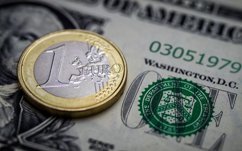 Курс валют НБУ на 3 грудня 2018 - курс долара, курс євро