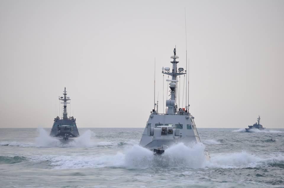 Росія почне таранити кораблі НАТО, якщо вони увійдуть в Азовське море, – посол РФ