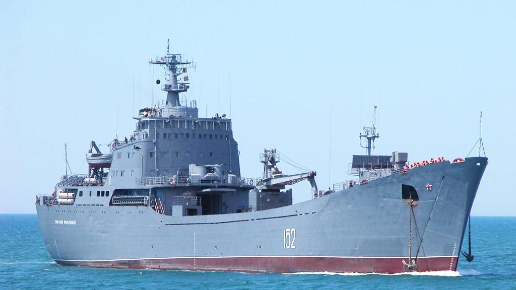 Чому спецслужби не звертають уваги на російські кораблі на території України