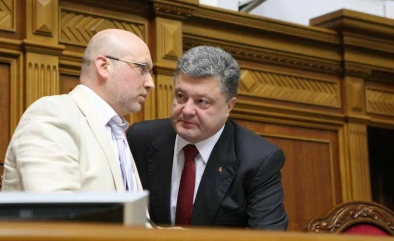 Турчинов та Порошенко Турчинов та Порошенко