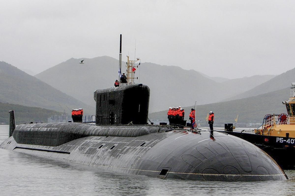 У Росії випробували підводний ракетний крейсер "Князь Володимир": фото