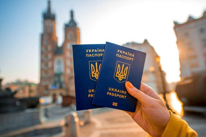 Український паспорт у топ-30 світового рейтингу, – Passport Index
