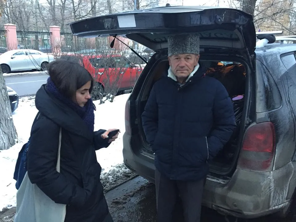 Активісти привезли продукти українським морякам