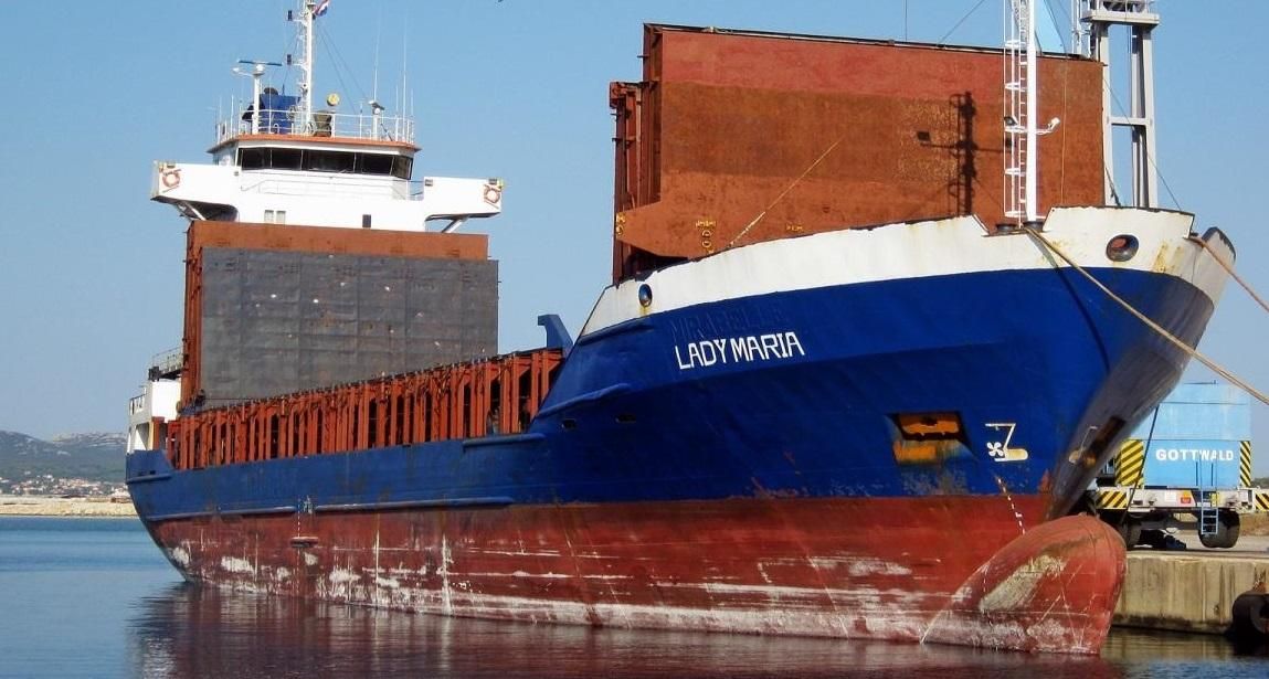 РФ блокирует Керченский пролив: попали в аварии три иностранных судна