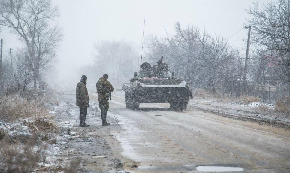 Прифронтова зона схожа на ковзанку: як українські військові переживають зиму