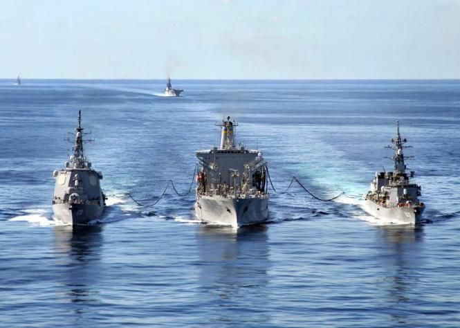 Таран "Яны Капу": как Россию подставила одна блондинка, или Романтическая история в скринах