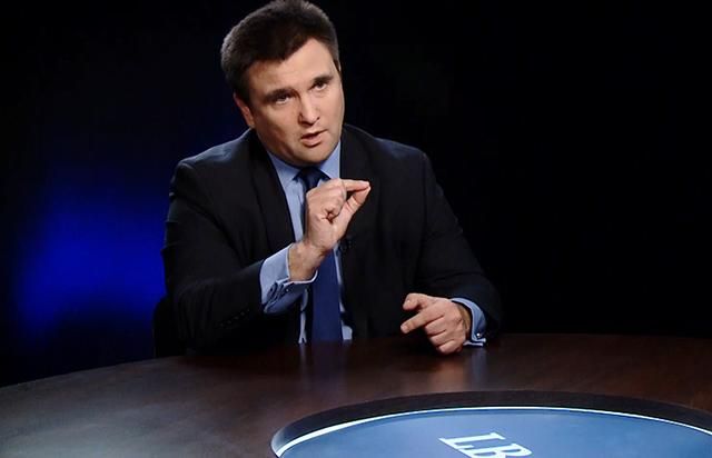 Климкин предупредил украинцев об опасности поездок в Беларусь Климкин предупредил украинцев об опасности поездок в Беларусь