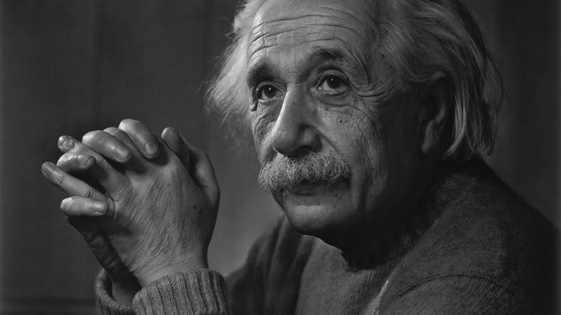 Роздуми Ейнштейна про релігію та Бога продали за величезну суму Роздуми Ейнштейна про релігію та Бога продали за величезну суму