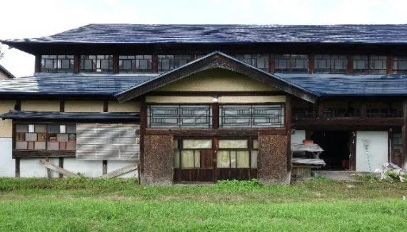 Японія житло покинутий будинок