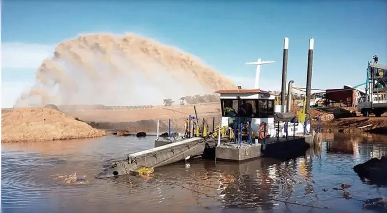 Намив піску підприємством Намив піску підприємством