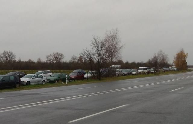 Звалище "євроблях" на кордонах: що буде з машинами на єврономерах Звалище "євроблях" на кордонах: що буде з машинами на єврономерах