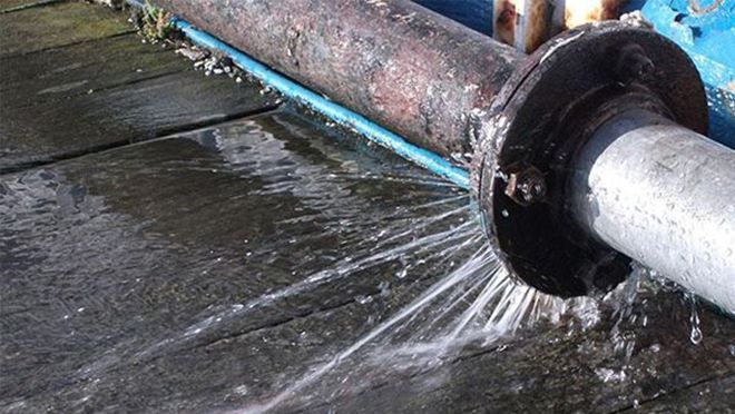 В окупованому Сімферополі сталась серйозна аварія на водогоні: є загиблий В окупованому Сімферополі сталась серйозна аварія на водогоні: є загиблий