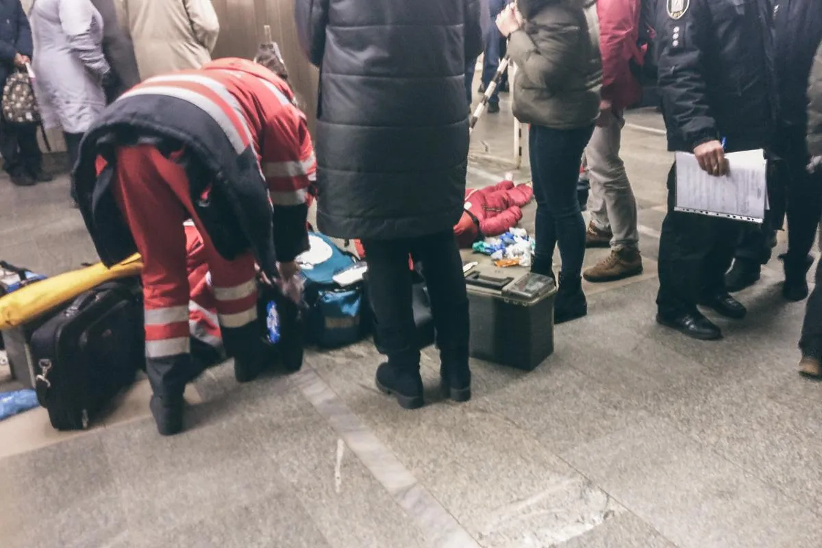 метро дитина померла Київ палац спорту метро дитина померла Київ палац спорту