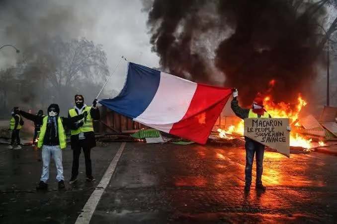 протести у франції