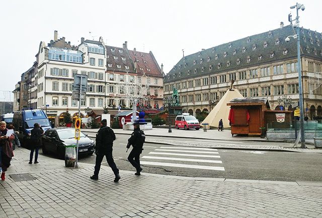 Как выглядит Страсбург после ночной смертельной стрельбы: утренние фото