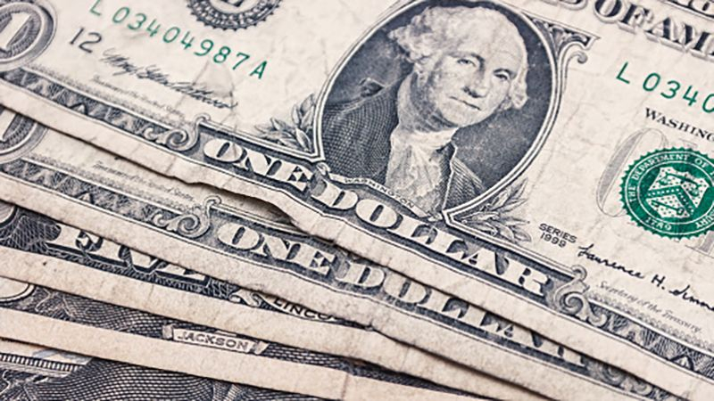 Как может измениться курс доллара к 2021 году: позитивный и негативный прогнозы