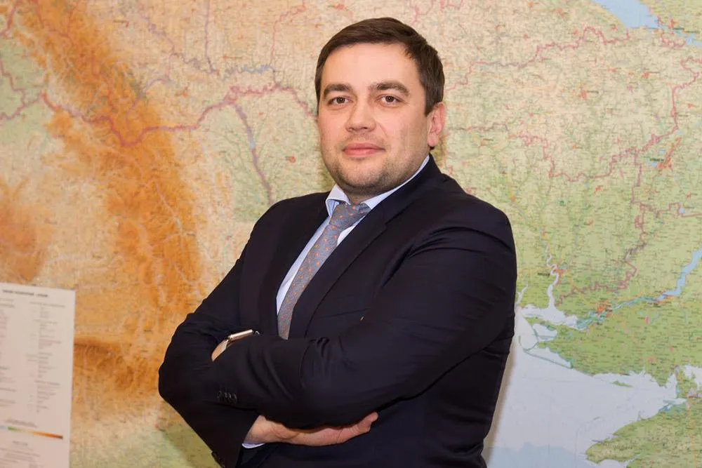 Максим Мартинюк Максим Мартинюк