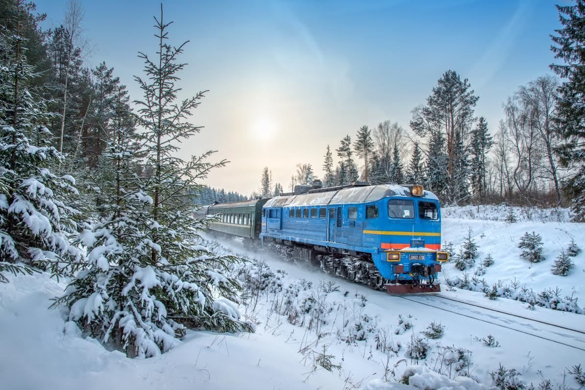 "Укрзализныця" предупредила о задержке поездов западного направления