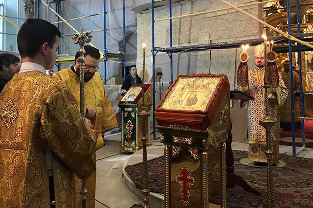 На шаг ближе к независимости УПЦ: в Киеве проводят первую литургию Вселенского патриархата