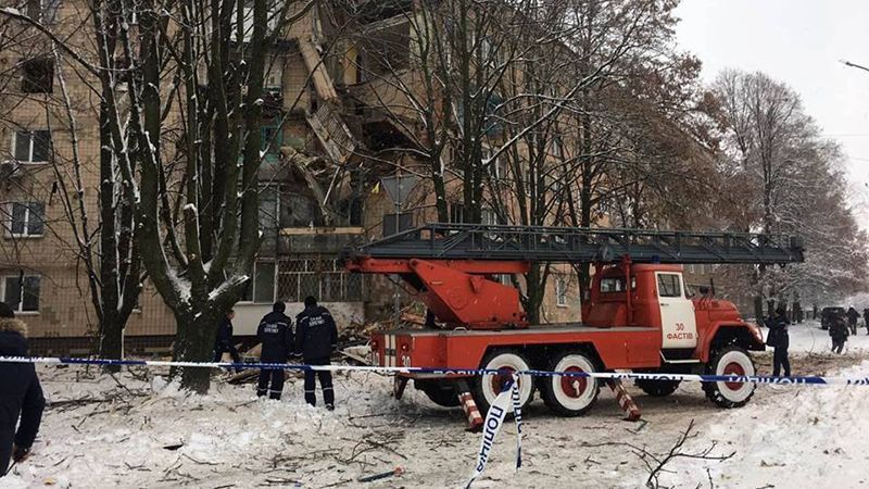 На Київщині вибух газу зруйнував 3 поверхи в житловому будинку
