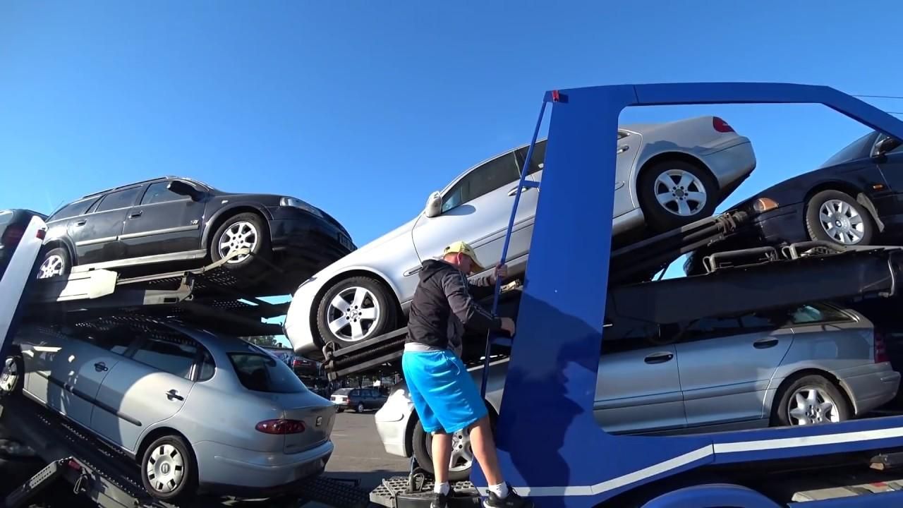 Стало известно, сколько "евроблях" растаможили украинцы Стало известно, сколько "евроблях" растаможили украинцы