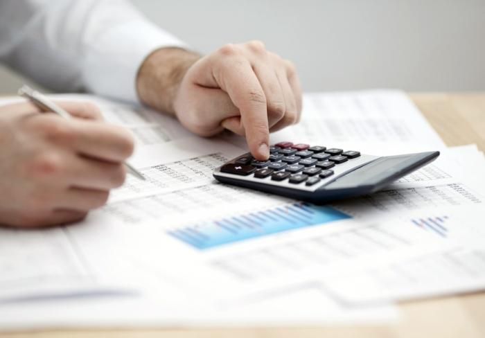 Чому затягується процес перевірки декларацій топ-посадовців: відповідь експерта Чому затягується процес перевірки декларацій топ-посадовців: відповідь експерта