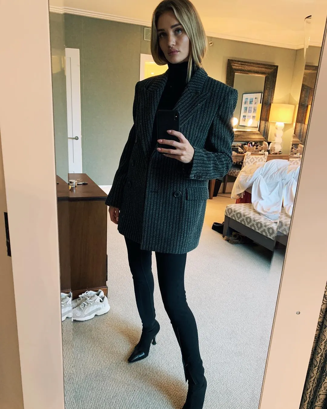 Розі Хантінгтон-Уайтлі / Instagram @rosiehw Розі Хантінгтон-Уайтлі / Instagram @rosiehw