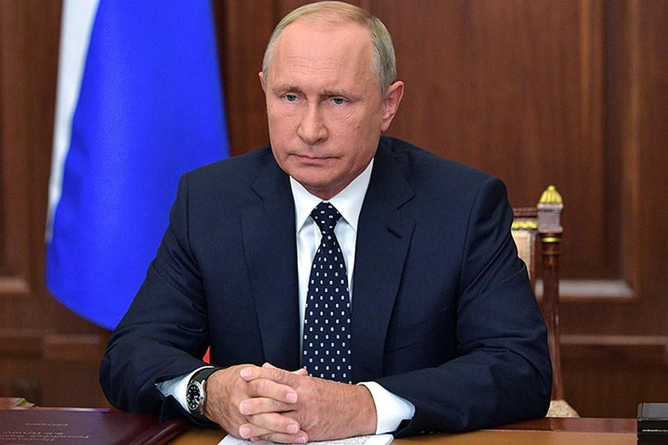 Путина обвинили в церковном "расколе" в Украине Путина обвинили в церковном "расколе" в Украине