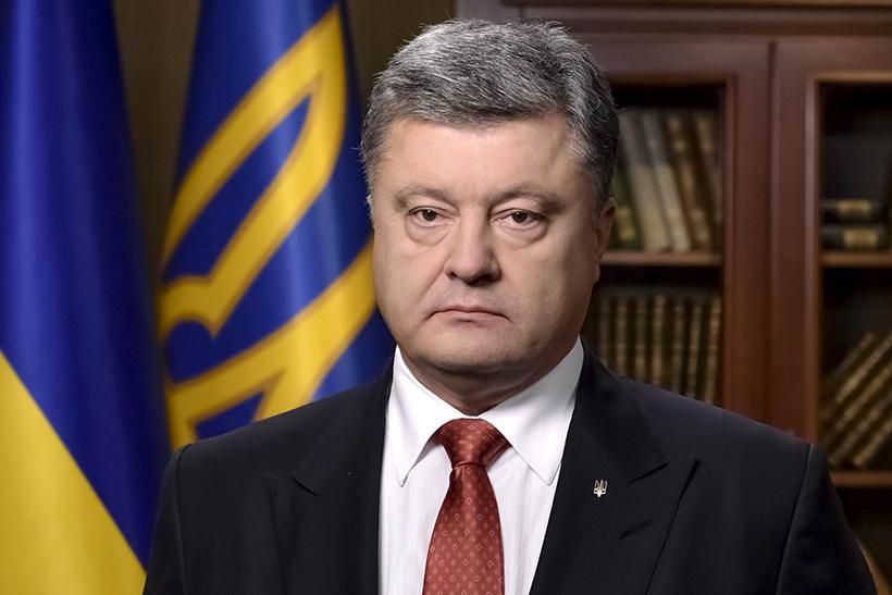 Все залежить від вас, – Порошенко звернувся до учасників Об'єднавчого собору Все залежить від вас, – Порошенко звернувся до учасників Об'єднавчого собору