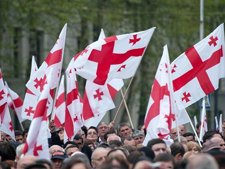 Інавгурація нового президента Грузії: поліція перекрила рух опозиції в бік Телаві Інавгурація нового президента Грузії: поліція перекрила рух опозиції в бік Телаві