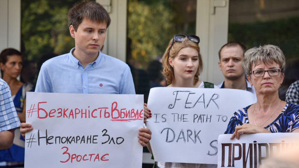 Почему мы должны терпеть пока самых активных из нас убивают: как в Украине преследуют активистов