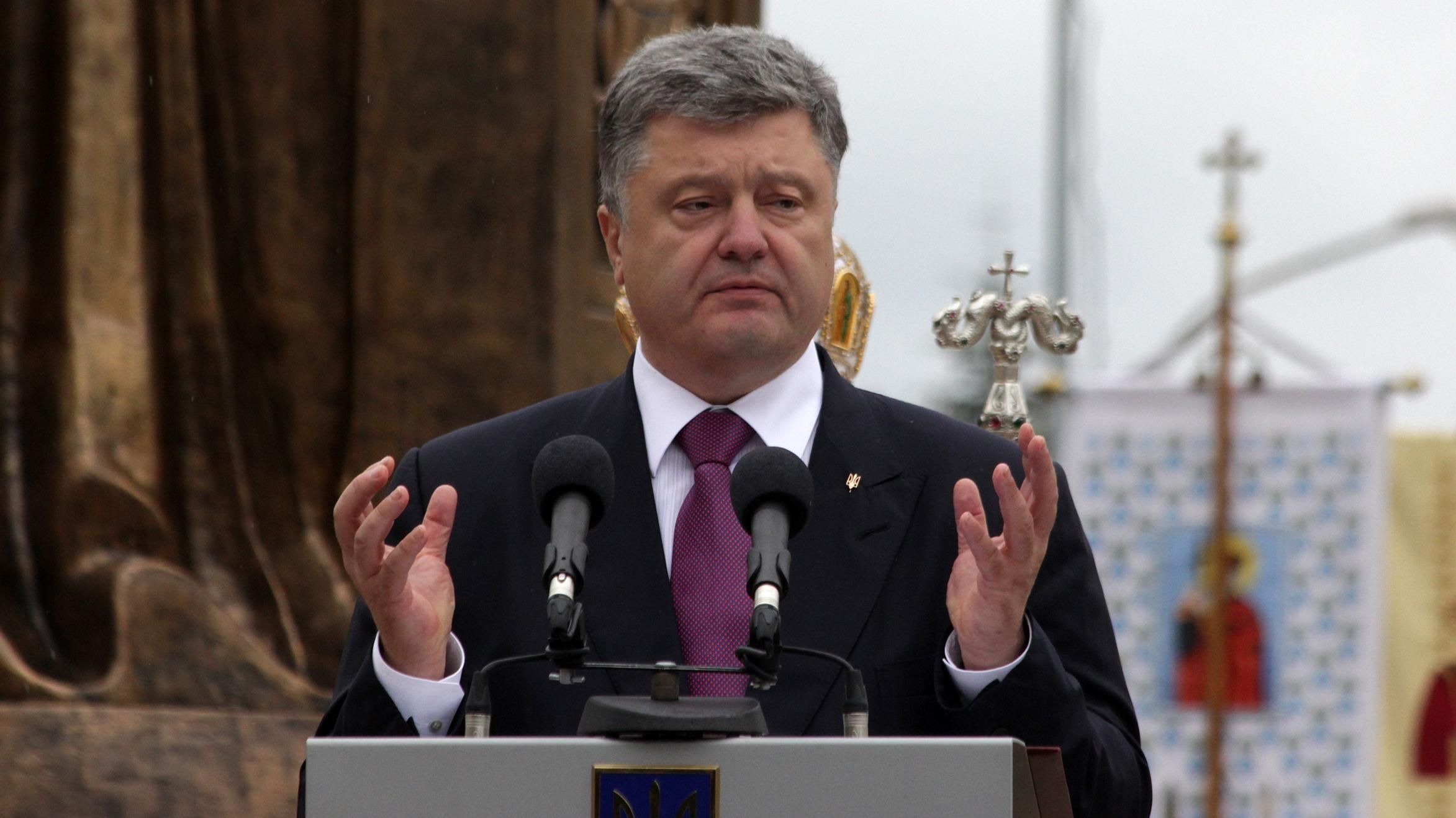 Украинская церковь больше не будет молиться по указанию Москвы, – громкое заявление Порошенко