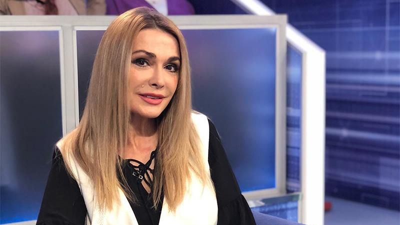 Ольга Сумська показала свою 85-річну маму: чарівні фото