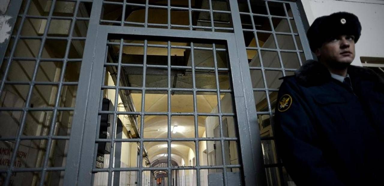 Нічого, крім анальгіну: як лікують українських заручників у полоні Кремля Нічого, крім анальгіну: як лікують українських заручників у полоні Кремля