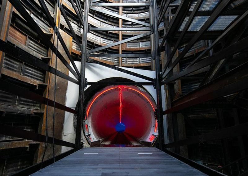 Маск протестував перший готовий тунель Boring Company: фото Маск протестував перший готовий тунель Boring Company: фото