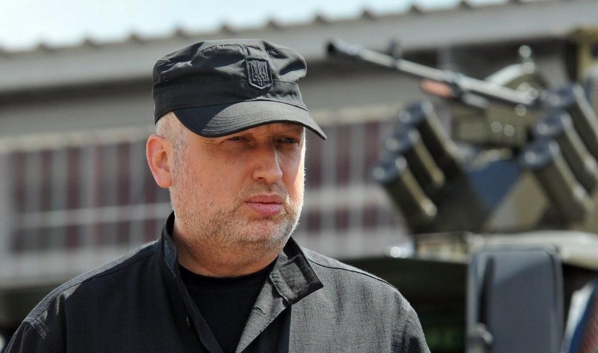 Україна планує новий прохід військових кораблів через Керченську протоку, – Турчинов Україна планує новий прохід військових кораблів через Керченську протоку, – Турчинов