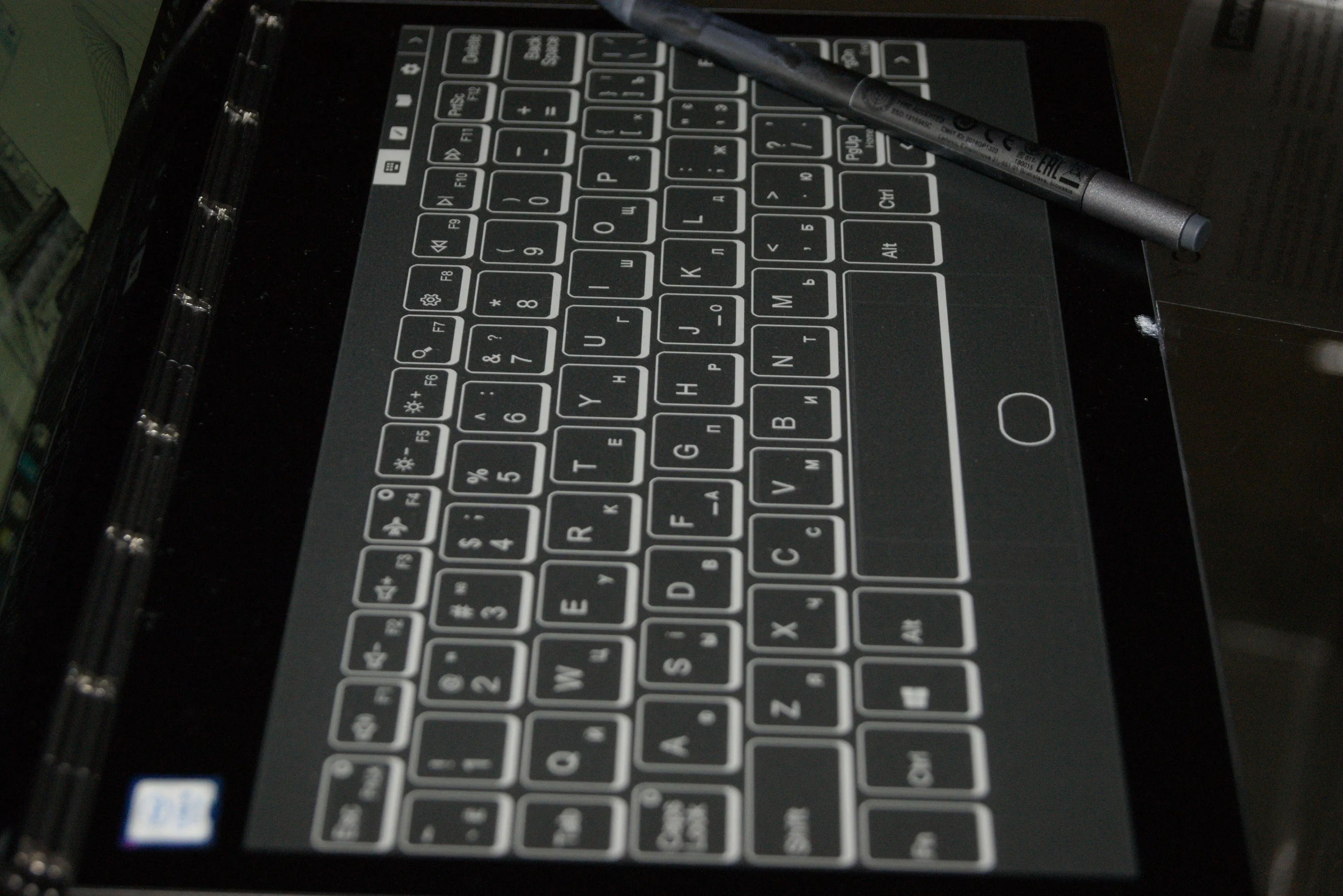 Lenovo Yoga Book C930