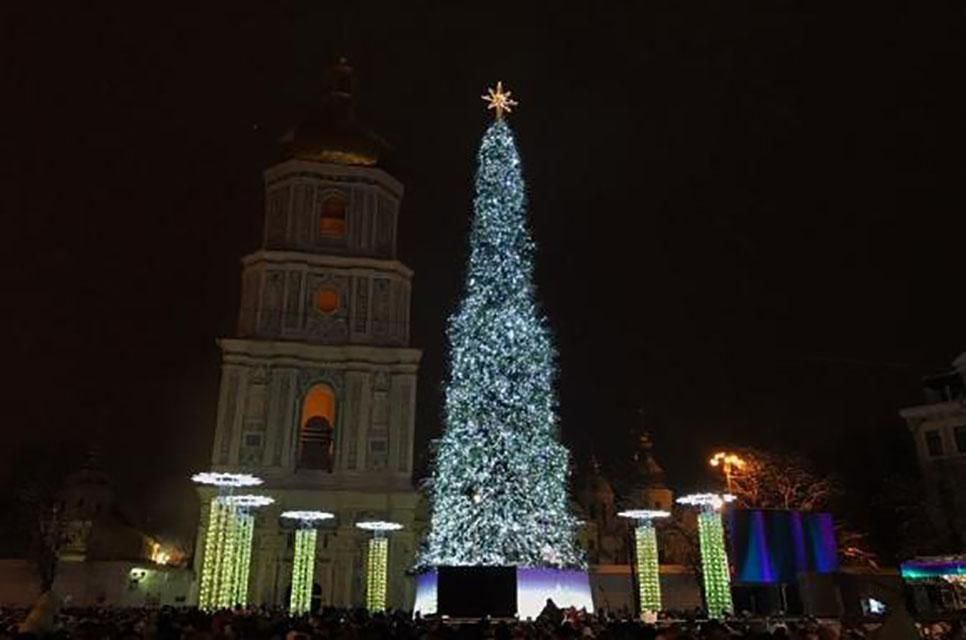 Новорічну ялинку в Києві визнали найкрасивішою в Європі